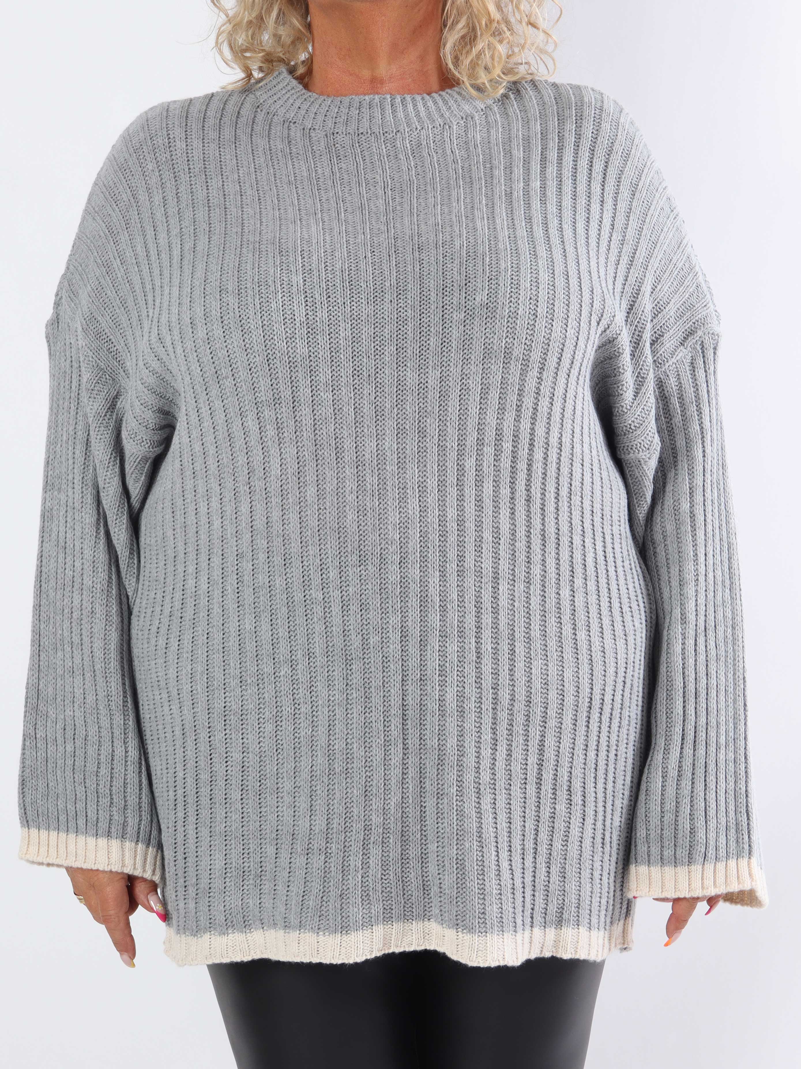 Violet - Plus size strikbluse med farvet kant